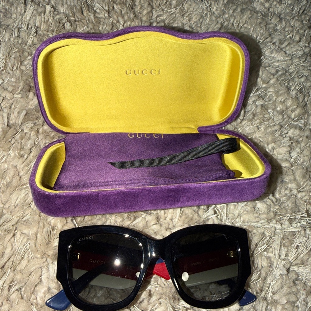 Gucci Black and Purple Sunglasses with Yellow Case - Picture 1 of 2